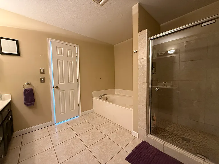 1405 W San Antonio St — Photo 13