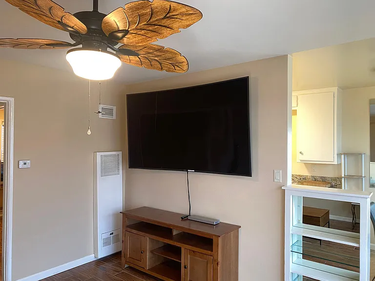 5506 W Adams Blvd #3 — Photo 3