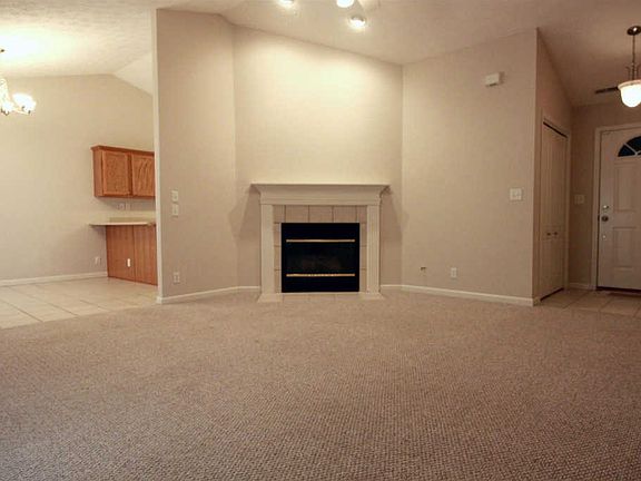 5th image of 607 Horram Dr