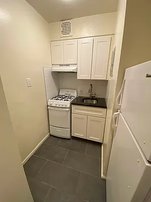 Rented by Best Apartments North Inc | media 40