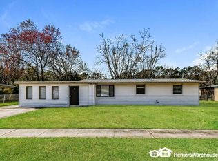 6118 Verdes Rd, Jacksonville, FL 32244