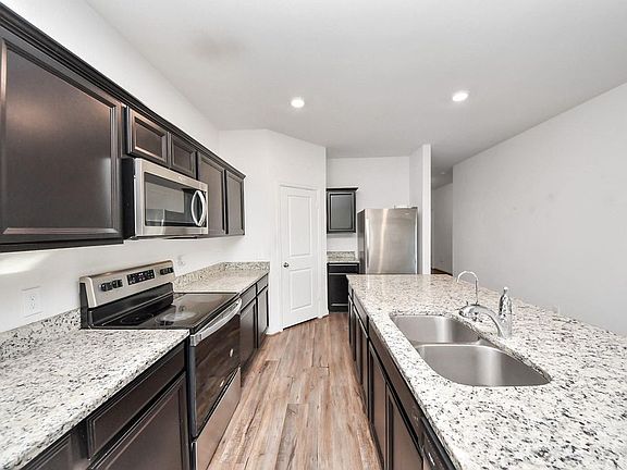 3rd image of 1040 Fraser Fir Ln