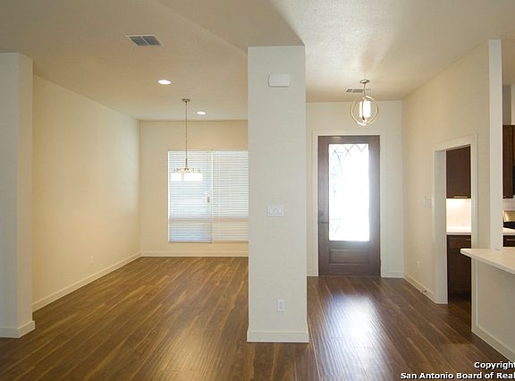 5th image of 1102 Mesa Blanca