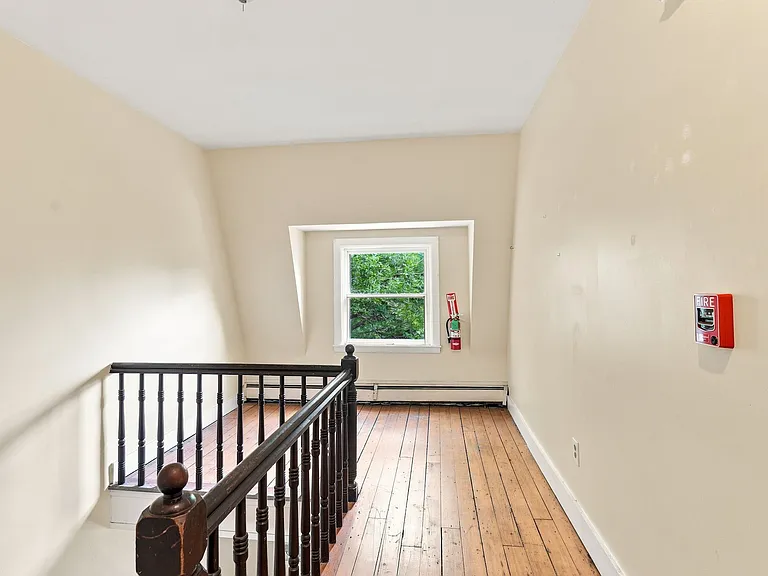 85 Parade St #3 — Photo 2