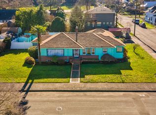 1910 NE Cramer St, Portland, OR 97211