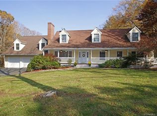 17 Sunset Hill Rd, Bethel, CT 06801