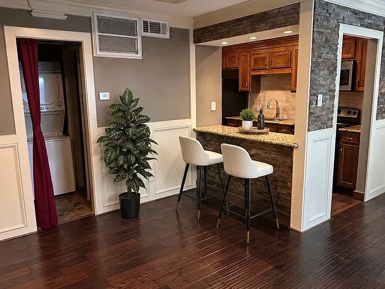 4347 Dickason Ave #116 — Photo 5