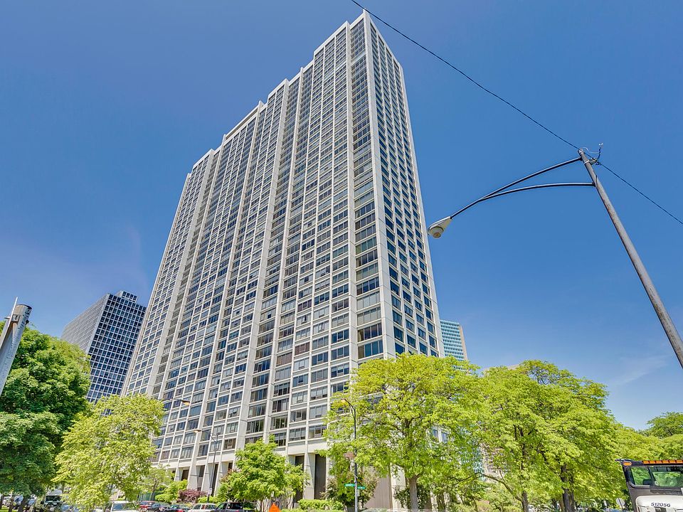 1st image of 2800 N Lake Shore Dr APT 3209