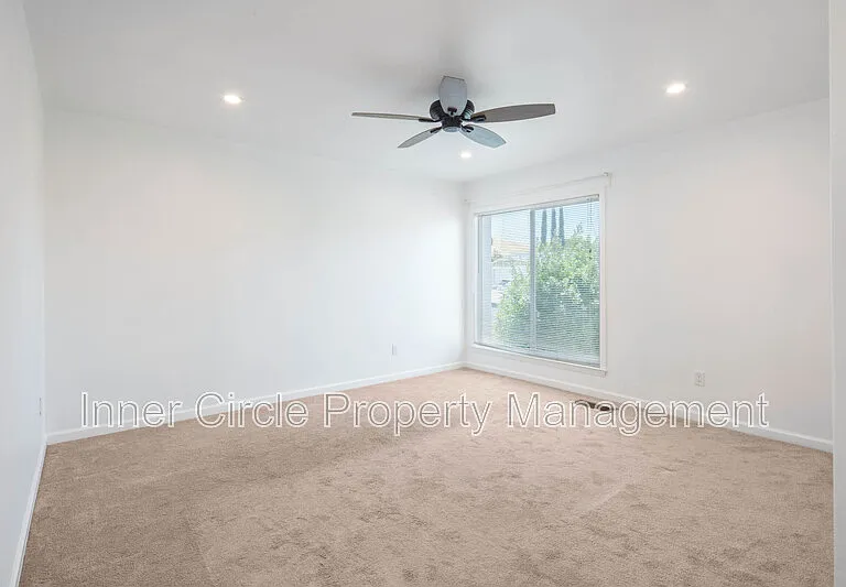 2225 Mount Whitney Dr — Photo 5