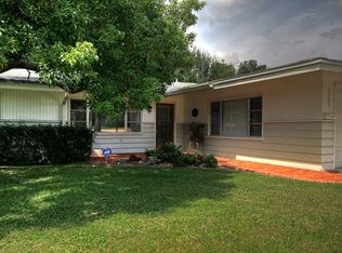 2253 Valencia Dr, Sarasota, FL 34239