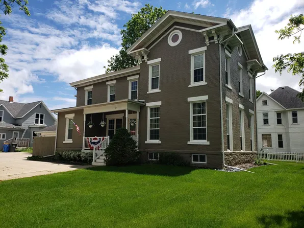 109 E School St #Lee-3, Owatonna, MN 55060