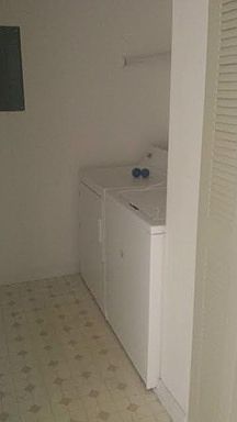 4th image of 5572 Metrowest Blvd #5-211