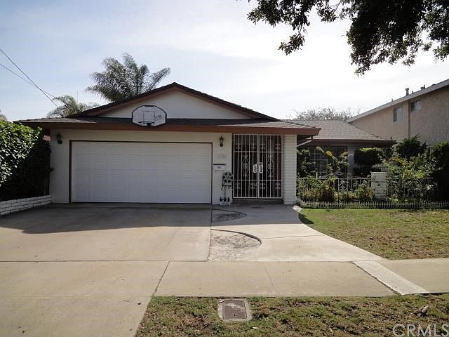 1st image of 2320 W 232nd St