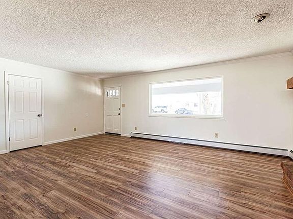 4th image of 635 Livvy Ct