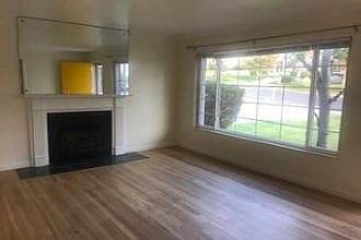 2nd image of 2499 E Wilmington Ave