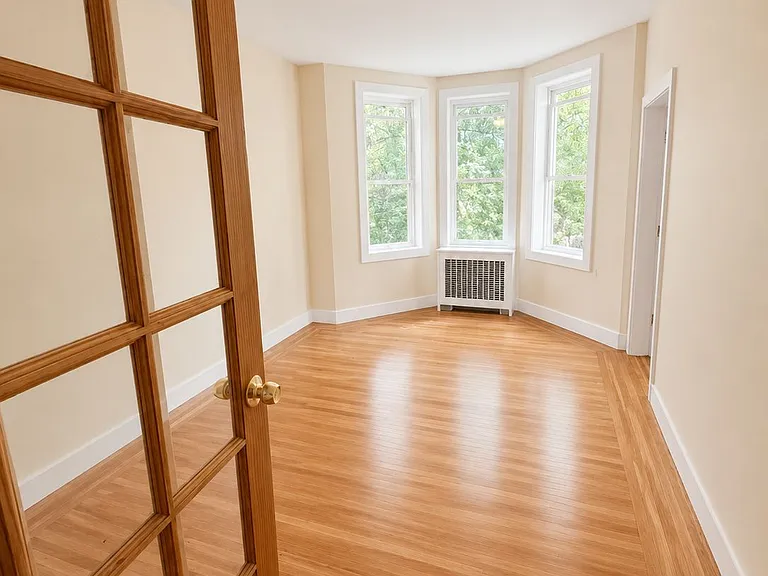 6137 Gates Ave #2 — Photo 11