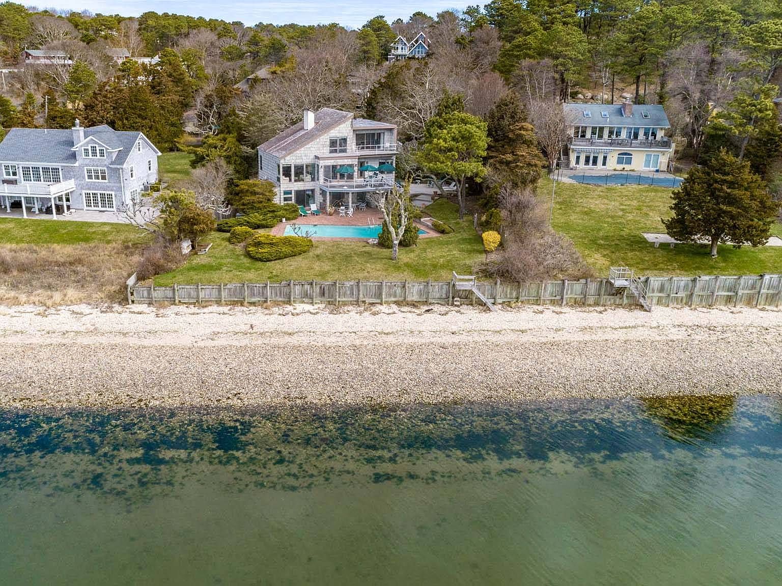 4 Peconic Rd, Southampton, NY 11968 Zillow