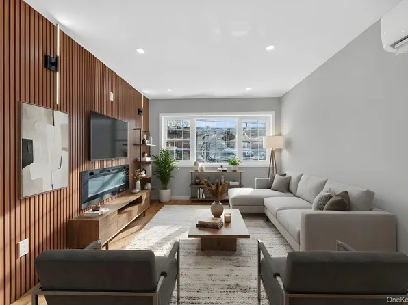 1167 E 224th St, Bronx, NY 10466