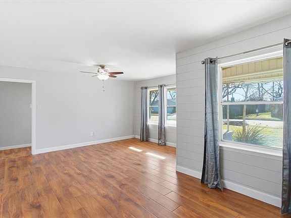 2nd image of 3131 Longmeade Dr #3131