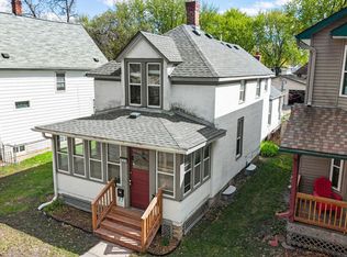 934 Juno Ave, Saint Paul, MN 55102