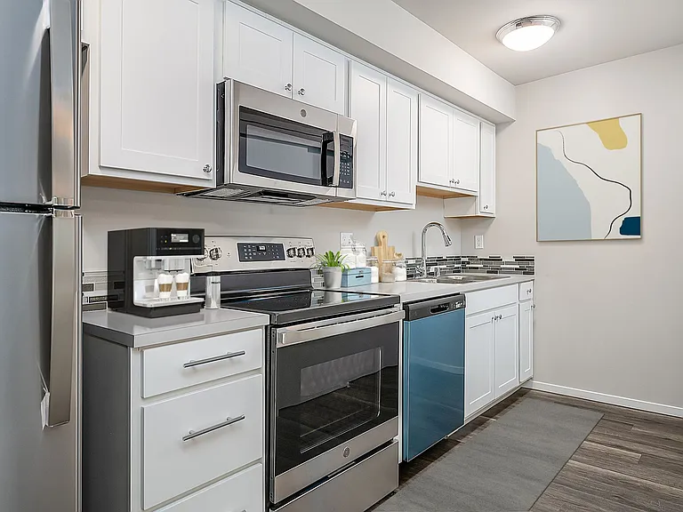 Brand New Community In Need Of Residents! Stunning 1 & 2 Bedroom Homes! — Photo 12