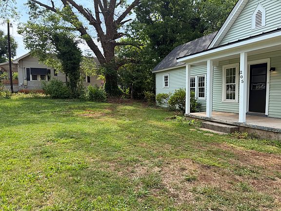 4th image of 205 Tampa St