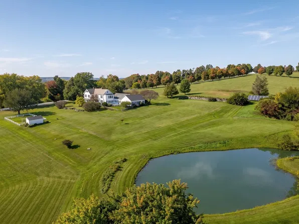 1329 Arnold District Road, Brandon, VT 05733