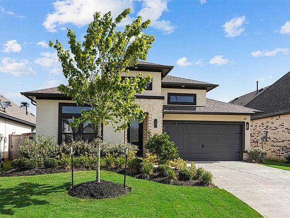 4th image of 30706 Southern Dewberry Ct