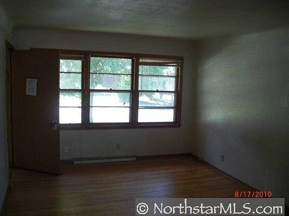 5th image of 1339 Arlington Ave E