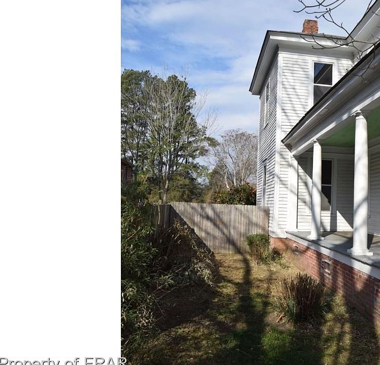 319 N Patterson St, Maxton, NC 28364 Zillow