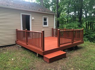 19 Old Albany Tpke, Canton, CT 06019