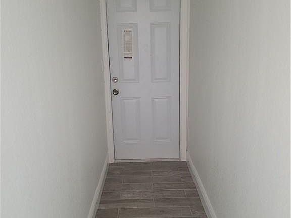 2nd image of 2428/2430 Mansfield Ave S