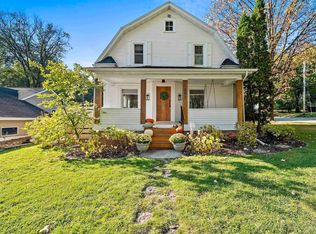 302 E Mission Rd, Green Bay, WI 54301