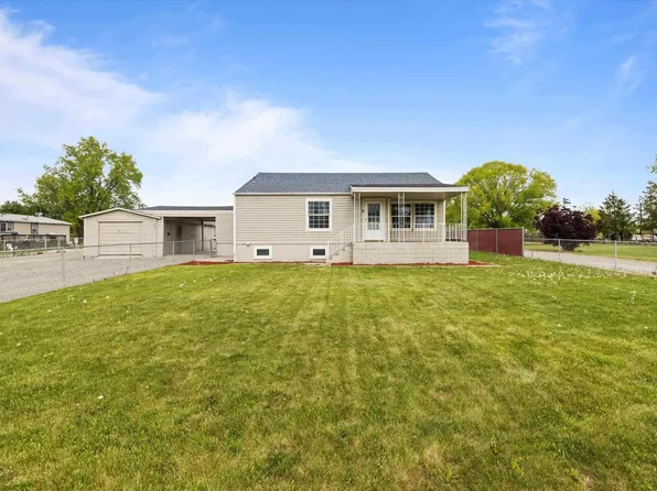 1204 Chris Ave, Benton City, WA 99320