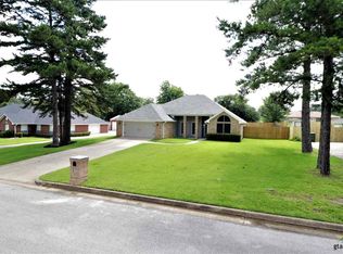 206 Macarthur St, Tyler, TX 75704