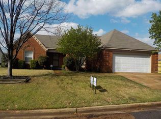 6688 Stewart Forest Cv W, Memphis, TN 38141