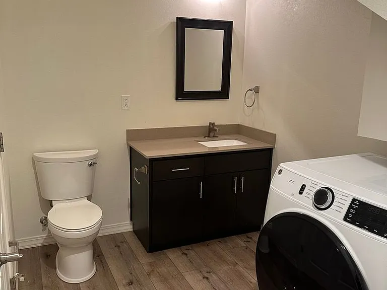 6005 SE 51st Ave — Photo 15
