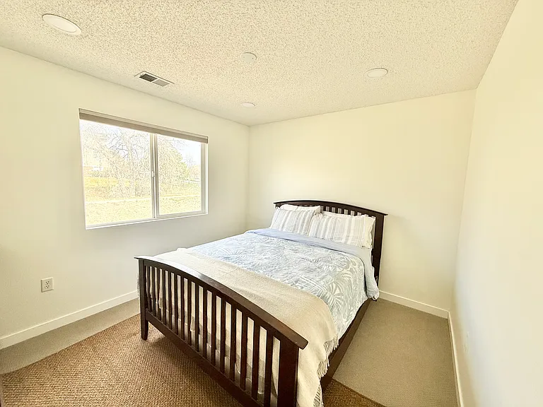 387 Ivory Cir — Photo 6