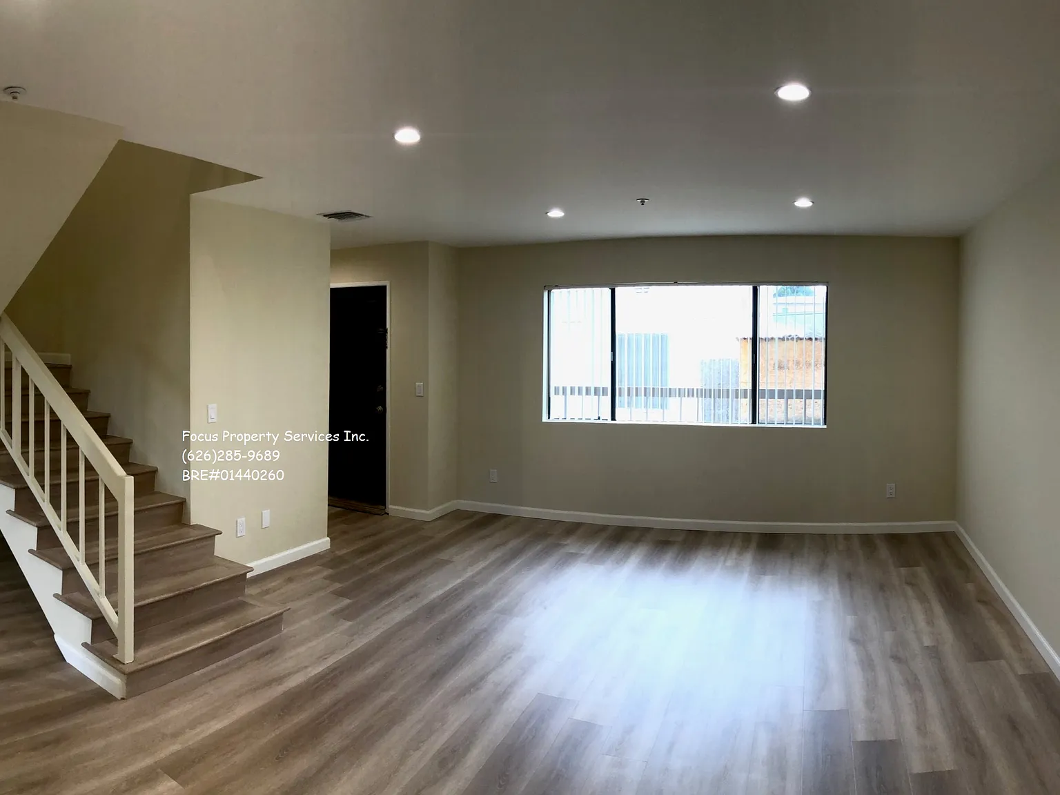 3 bed, 2.5 bath, 1400 sqft, $3,450 — Photo 2