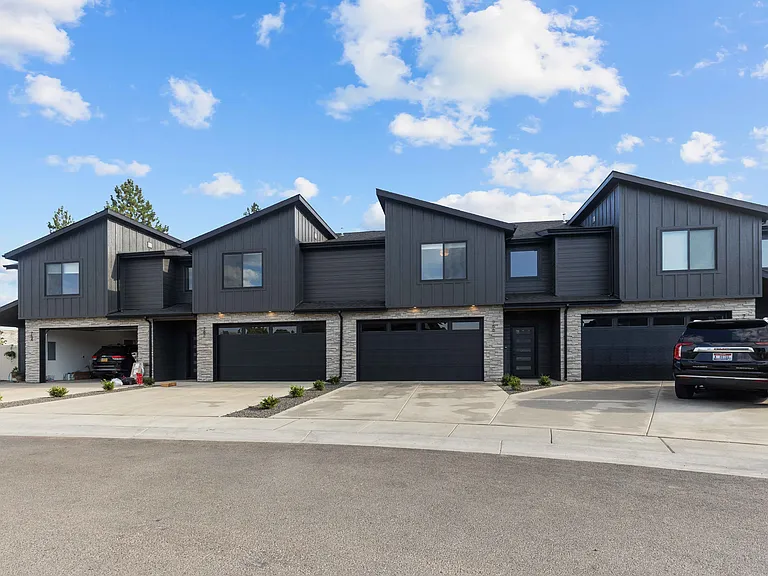 772 W Redwood Ct #772 — Photo 4