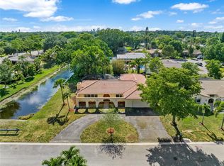 1548 NW 84th Dr, Coral Springs, FL 33071