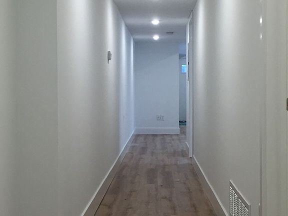 4th image of 332 W Hortter St APT 1