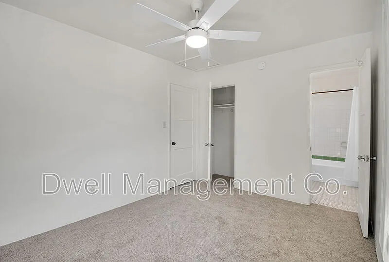 1 bed, 1.0 bath, 440 sqft, $1,749 — Photo 3