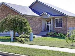 132 Bass Pond Glen Dr, Nicholasville, KY 40356