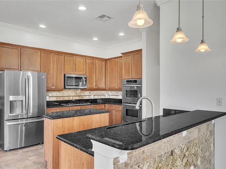 11538 Delwick Dr — Photo 7