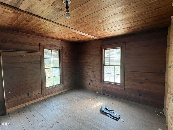 5th image of 1204 Winfred Brady Rd