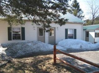 60 St Johns St, Johnson, VT 05656