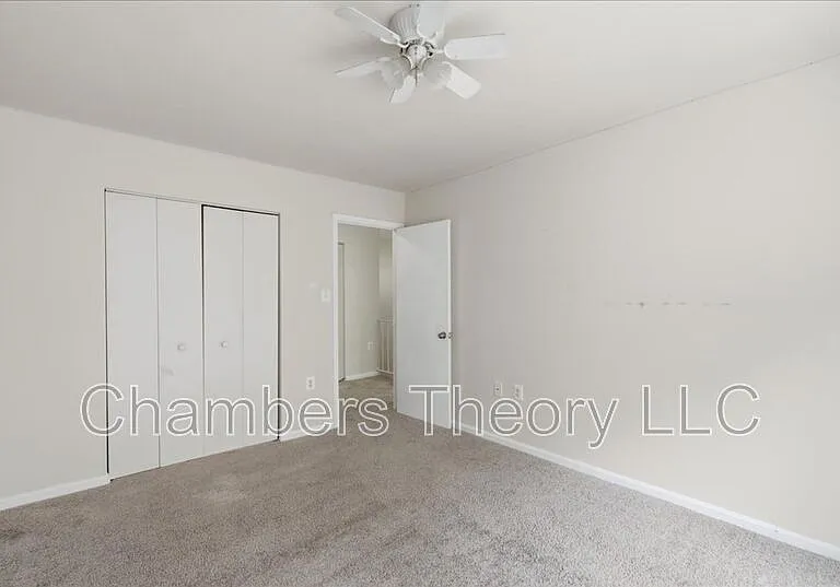 12181 Old Salem Ct — Photo 20