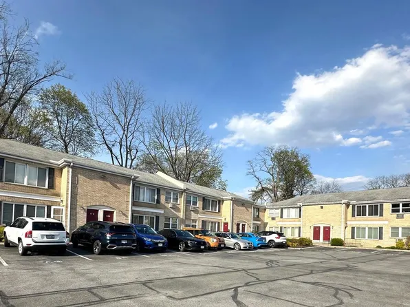 250 Beechwood Avenue #11B, Poughkeepsie, NY 12601