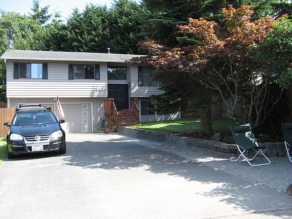 Front of house from street June 2009